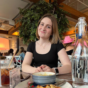 Meet your Posher, Abigayle